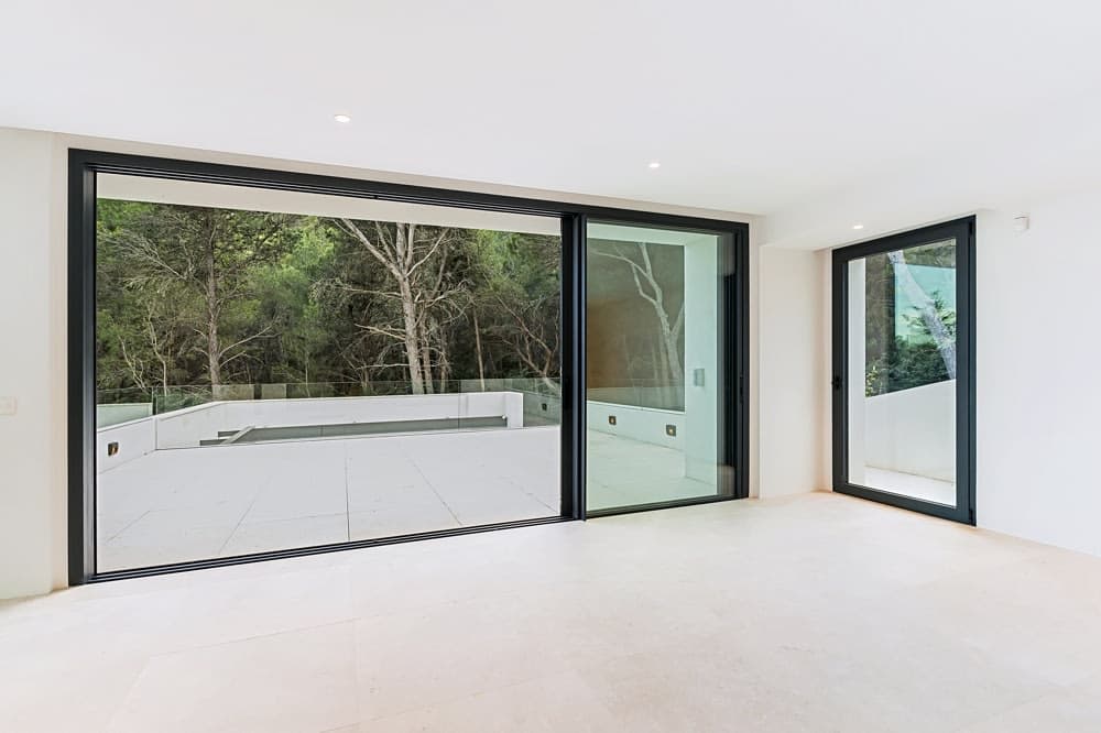 SON VIDA: DESIGN VILLA WITH PANORAMIC LOCATION - 2